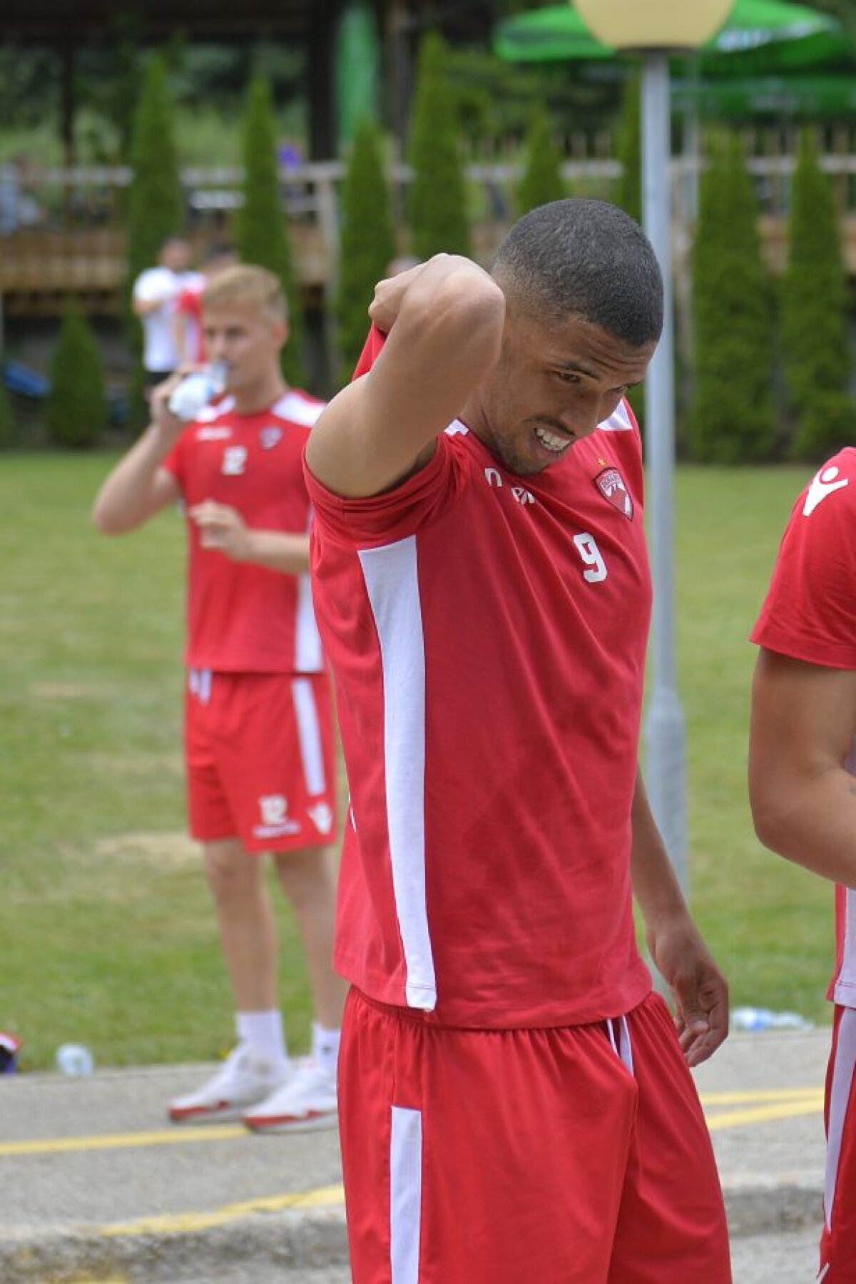 Corespondență din Slovenia » EXCLUSIV VIDEO+ FOTO // Dinamo, ca Bayern! Aparatură de ultimă generație solicitată de Contra pentru cantonamentul "câinilor"