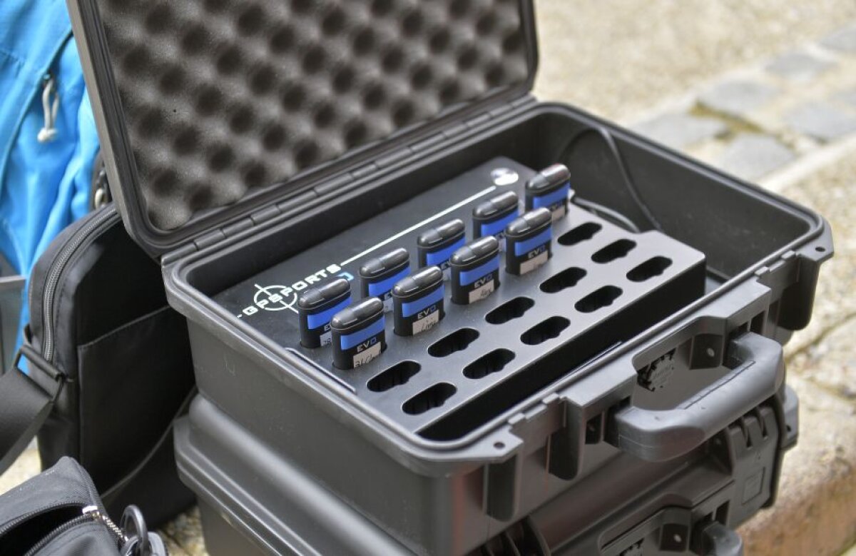 Corespondență din Slovenia » EXCLUSIV VIDEO+ FOTO // Dinamo, ca Bayern! Aparatură de ultimă generație solicitată de Contra pentru cantonamentul "câinilor"