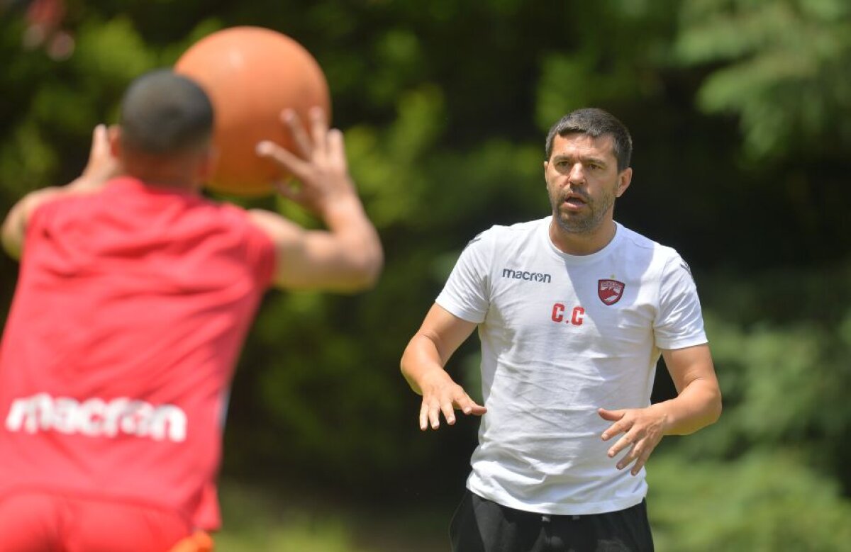 VIDEO+FOTO EXCLUSIV Corespondență din Slovenia » Imagini de la antrenamentul de azi al "câinilor" » Cum s-au pregătit jucătorii lui Contra