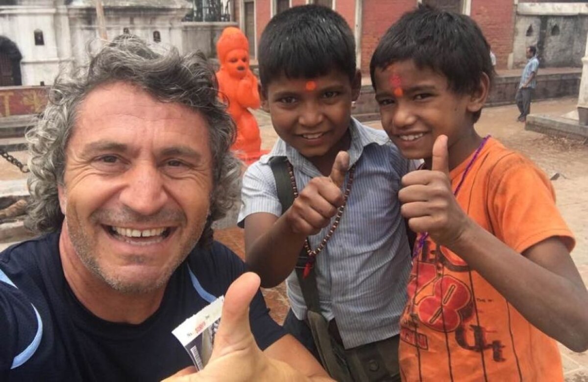 GALERIE FOTO » Două săptămâni în Nepal » Cum s-a pregătit prima echipă românească înscrisă în proiectul “Seven Summits” pentru asaltul celor mai înalţi munţi din lume pe culmile din Himalaya