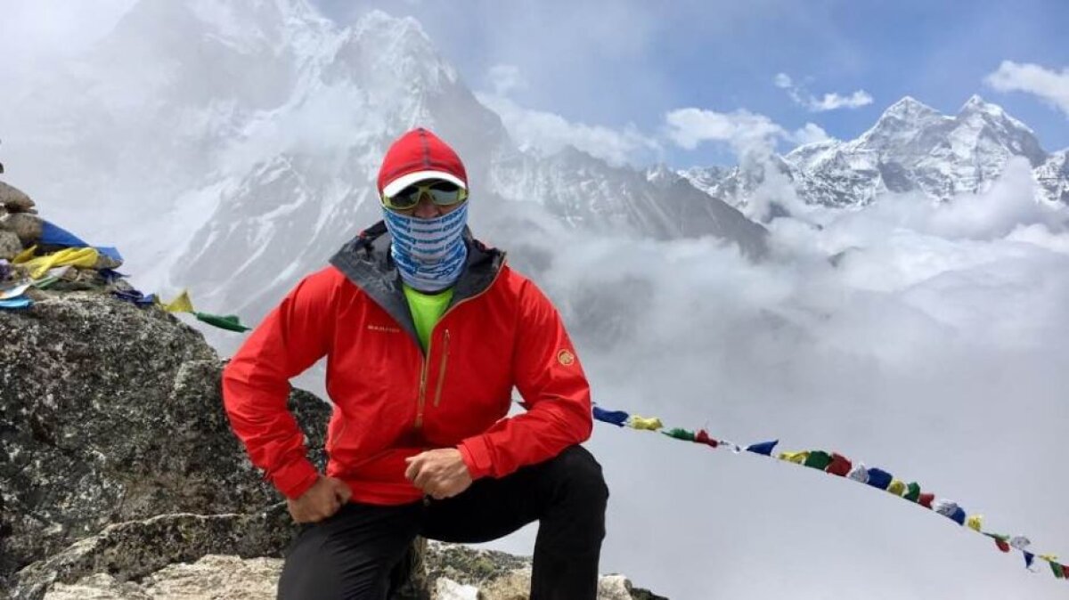 GALERIE FOTO » Două săptămâni în Nepal » Cum s-a pregătit prima echipă românească înscrisă în proiectul “Seven Summits” pentru asaltul celor mai înalţi munţi din lume pe culmile din Himalaya