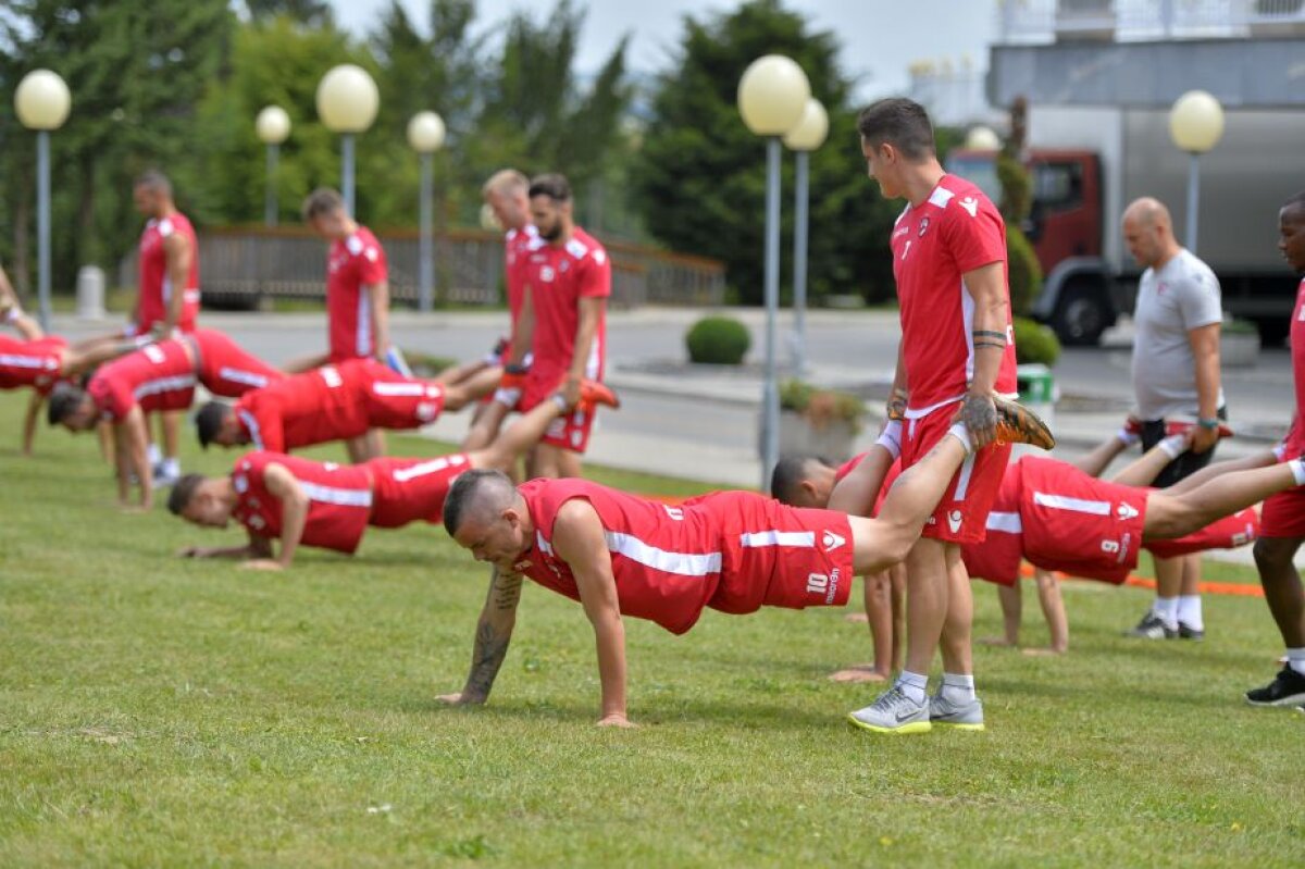 VIDEO+FOTO Corespondență din Slovenia » Primele probleme cu aparatura de ultimă generație a dinamoviștilor! + Cum s-a prezentat Contra la antrenament