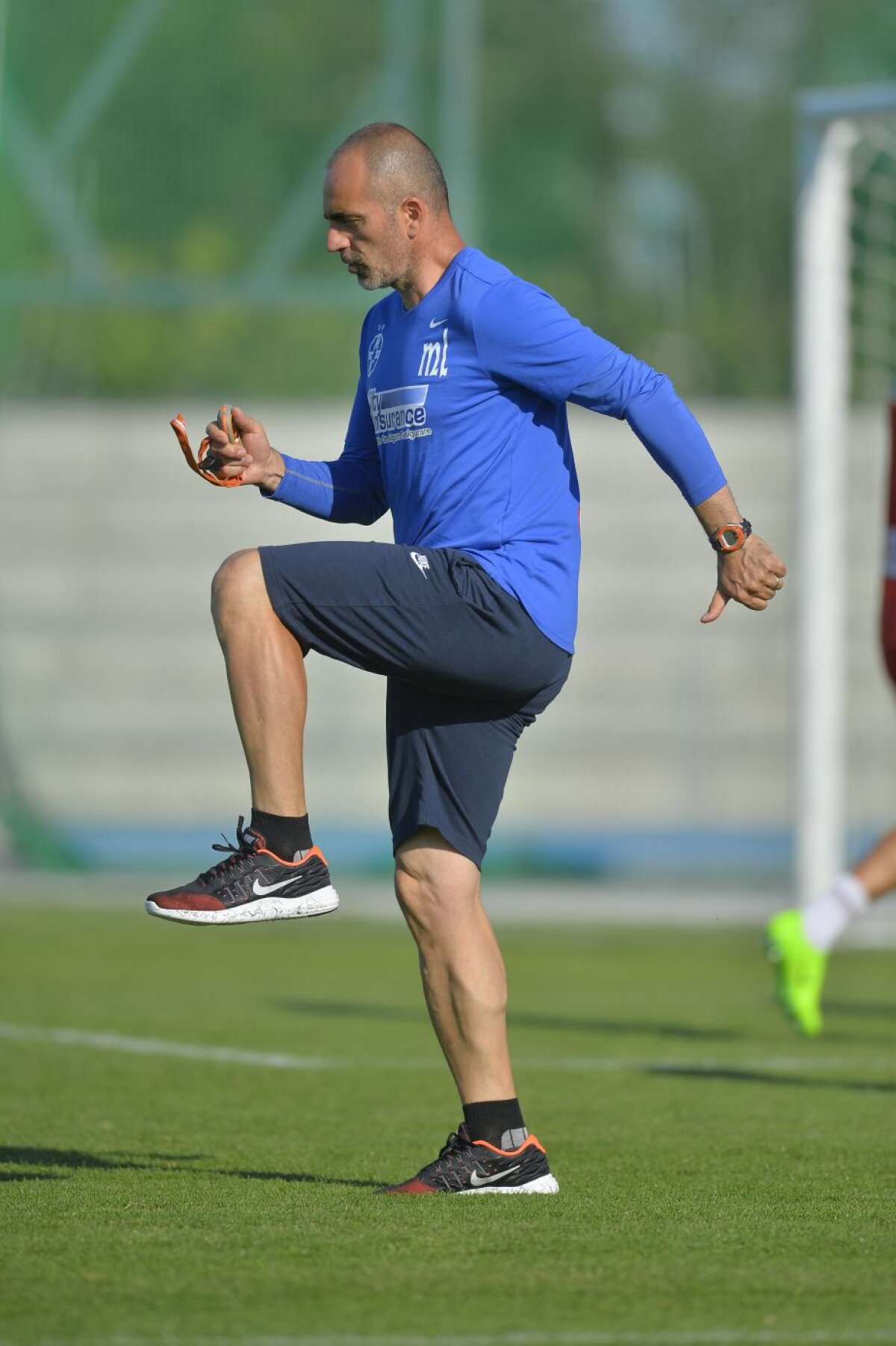 GALERIE FOTO Emoții risipite! "Bizonul" a revenit la antrenamentul FCSB-ului » De ce lipsește Dică două zile din cantonament 