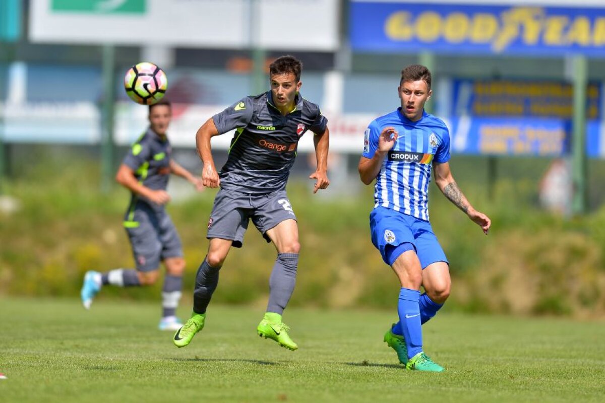 FOTO Dinamo a pierdut și doilea amical al verii » Lokomotiva Zagreb s-a impus la limită, 1-0