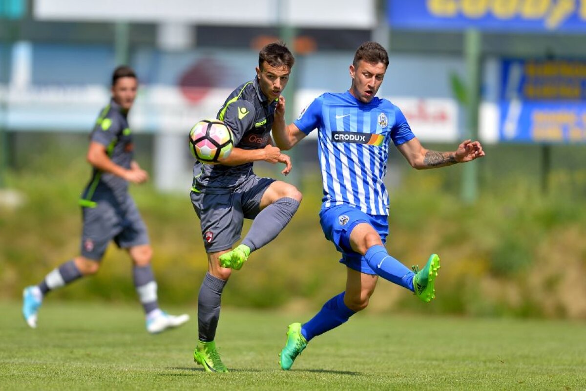 FOTO Dinamo a pierdut și doilea amical al verii » Lokomotiva Zagreb s-a impus la limită, 1-0