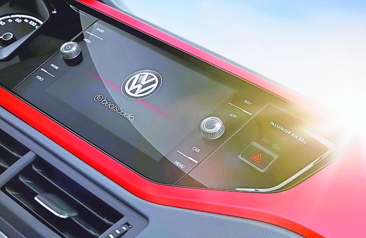 GALERIE FOTO 42 de ani de Polo » Când ajunge generația a VI-a a modelului Volkswagen în România