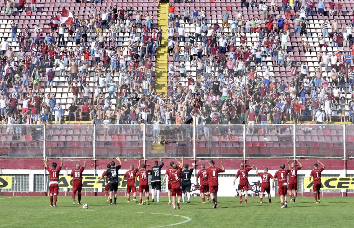 VIDEO+FOTO » Adio, bătrâne! Ultimele meciuri pe Giulești, înainte de demolare: Rapid a câștigat patrulaterul de gală, în fața a 3.000 de suporteri