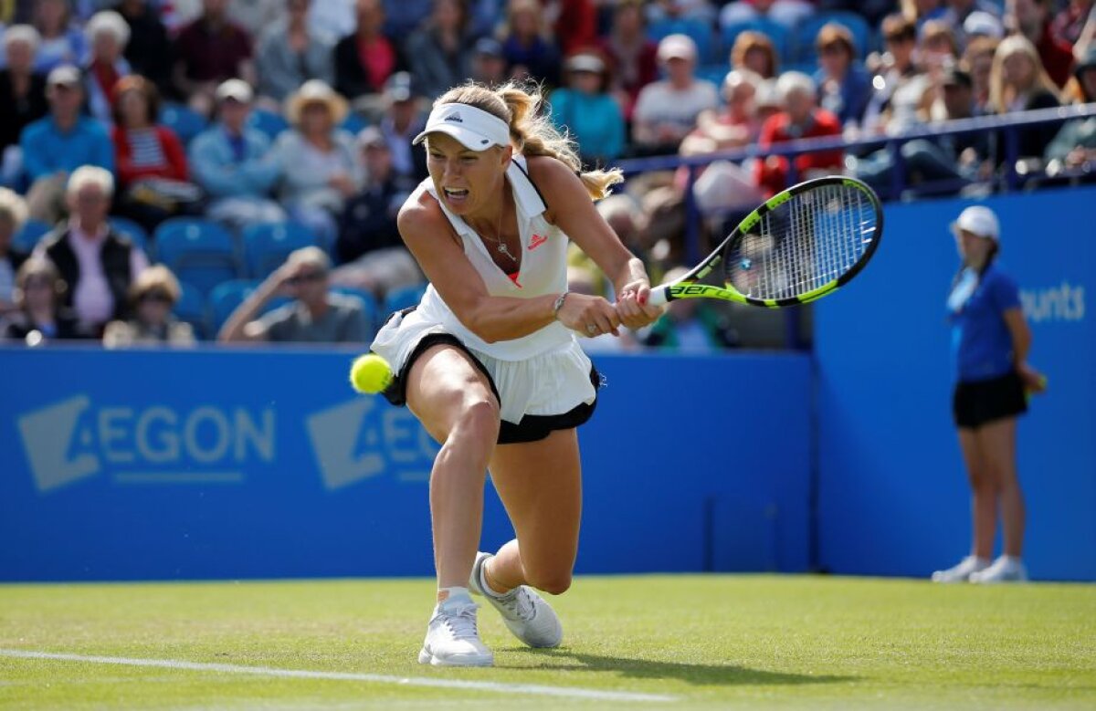 FOTO Prăbușire! Halep a fost eliminată în "sferturi" de la Eastbourne, după ce a avut 1-0 la seturi și 3-0 în setul 2