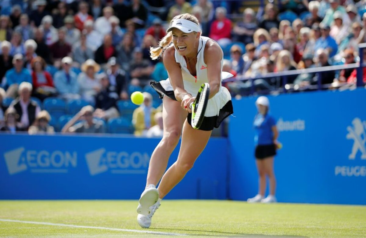 FOTO Prăbușire! Halep a fost eliminată în "sferturi" de la Eastbourne, după ce a avut 1-0 la seturi și 3-0 în setul 2