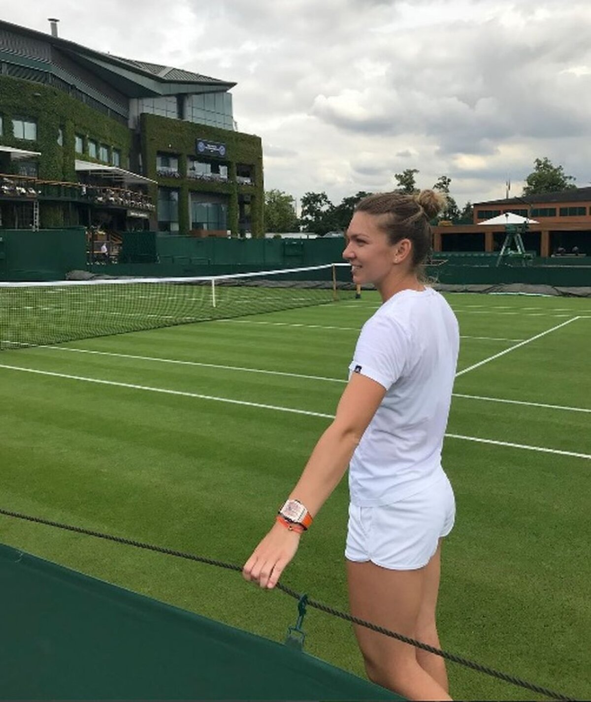 FOTO Așteptând Wimbledon! Halep, Cîrstea, Nadal și alți jucători de tenis sunt gata de turneul de la Londa