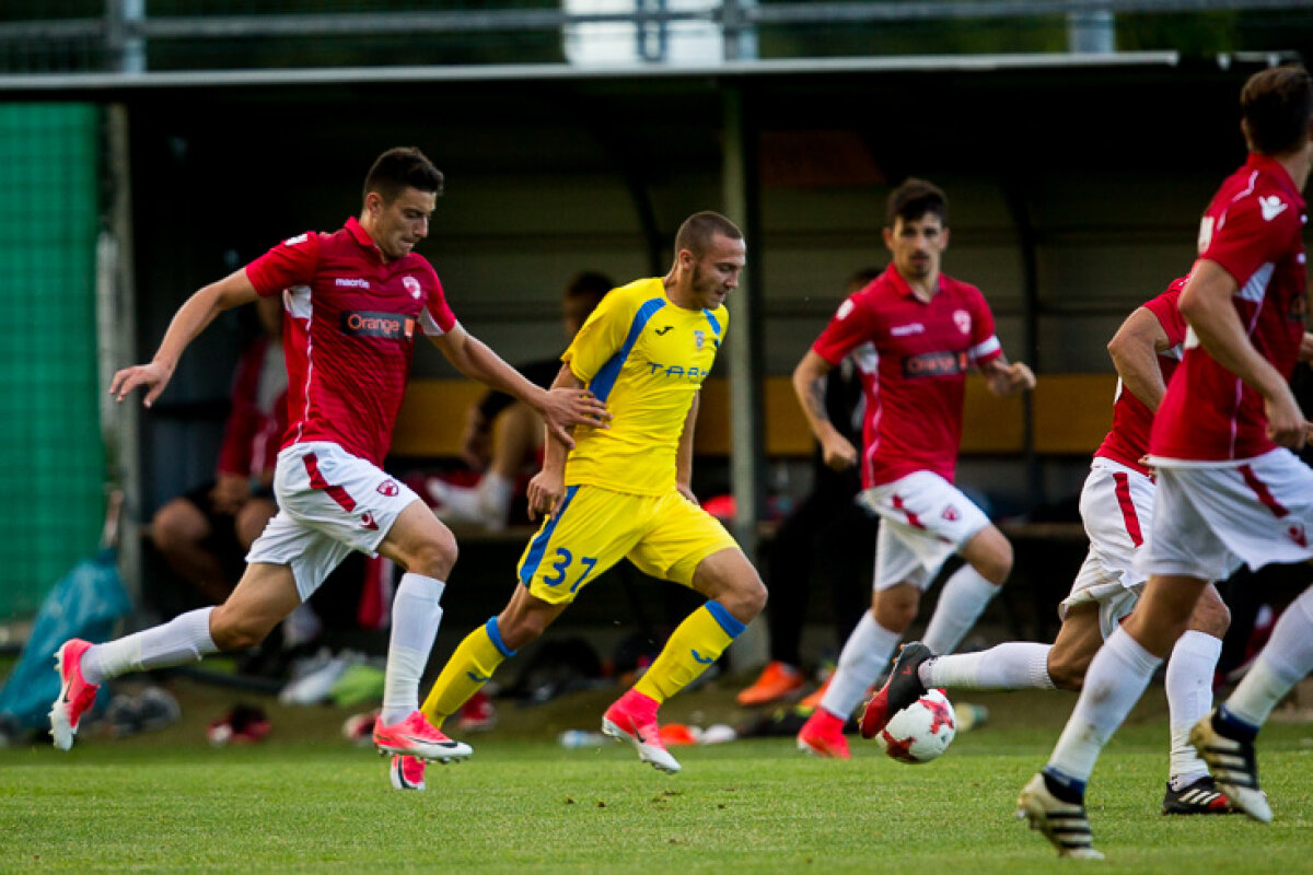 FOTO Dinamo învinge NK Domzale, într-un meci cu 5 goluri! Rivaldinho a adus victoria "câinilor", 3-2