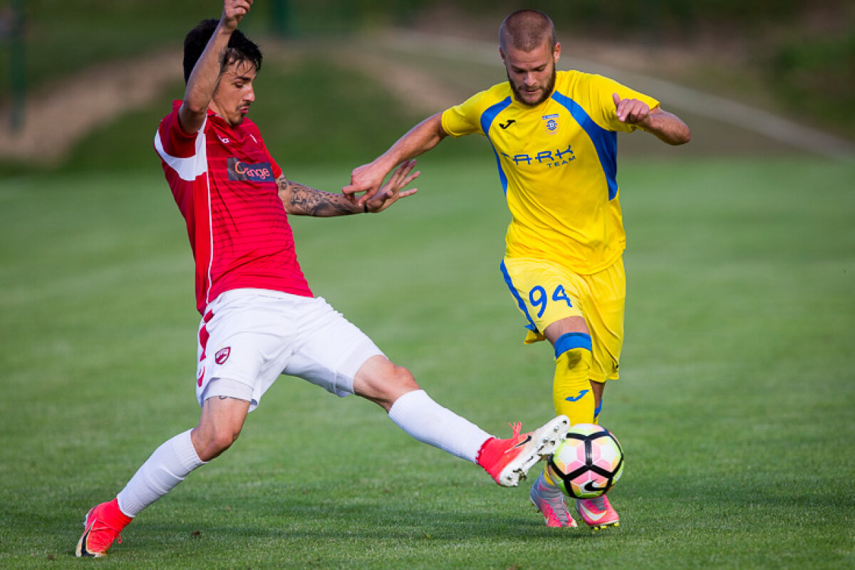 FOTO Dinamo învinge NK Domzale, într-un meci cu 5 goluri! Rivaldinho a adus victoria "câinilor", 3-2