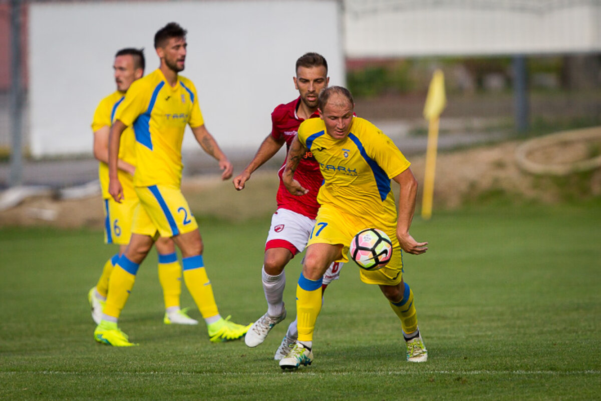 FOTO Dinamo învinge NK Domzale, într-un meci cu 5 goluri! Rivaldinho a adus victoria "câinilor", 3-2