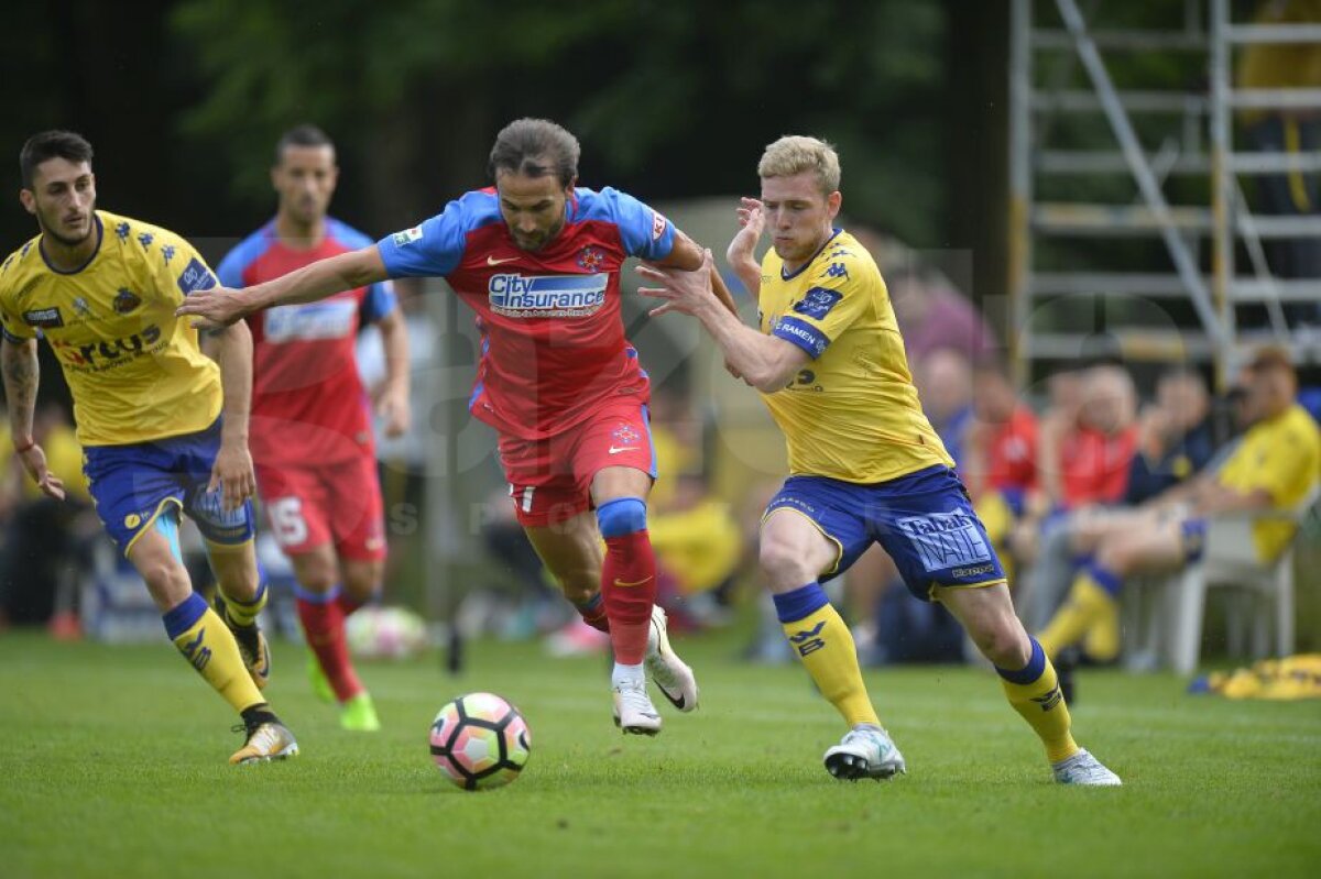 VIDEO + FOTO FCSB o surclasează pe Waasland-Beveren, scor 3-0! Budescu a făcut spectacol și la acest amical 