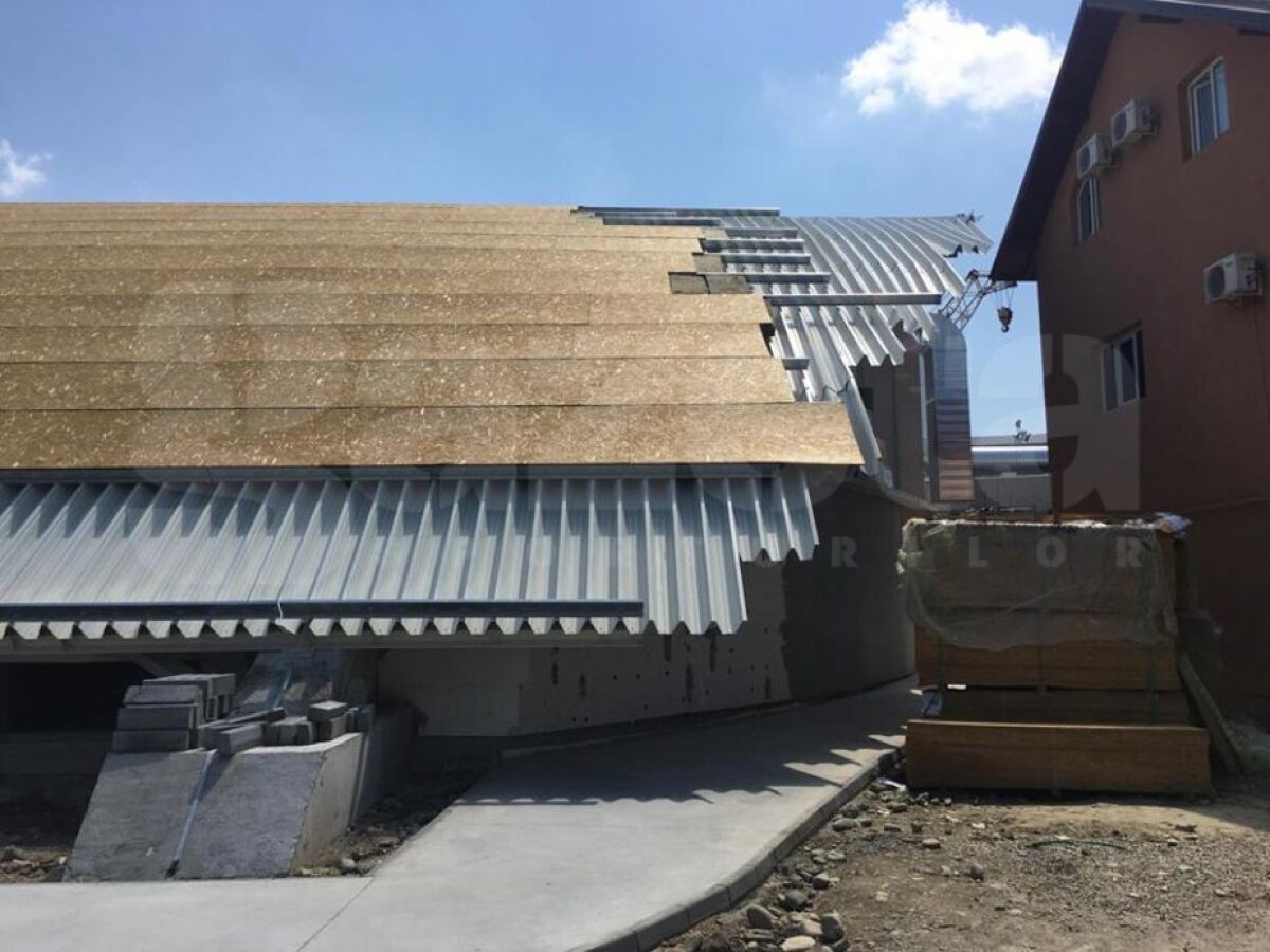 EXCLUSIV VIDEO + FOTO Noi imagini de la unul dintre stadioanele care se construiesc în România! Se pun la punct ultimele detalii la exterior 