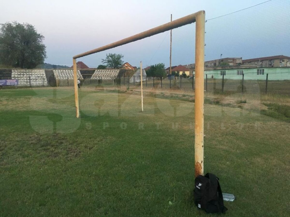 EXCLUSIV VIDEO + FOTO Pandurii se mută la Motru pentru meciurile din Liga a 2-a, dar stadionul e în paragină! Conducerea clubului dă asigurări: "Cosmetizăm arena până începe sezonul"