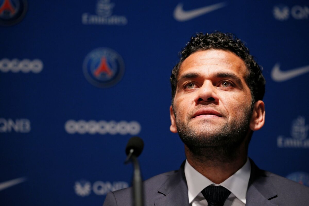 VIDEO&FOTO E oficial! Dani Alves i-a spulberat visele lui Pep și a semnat cu PSG: ”Vreau să devin campion”