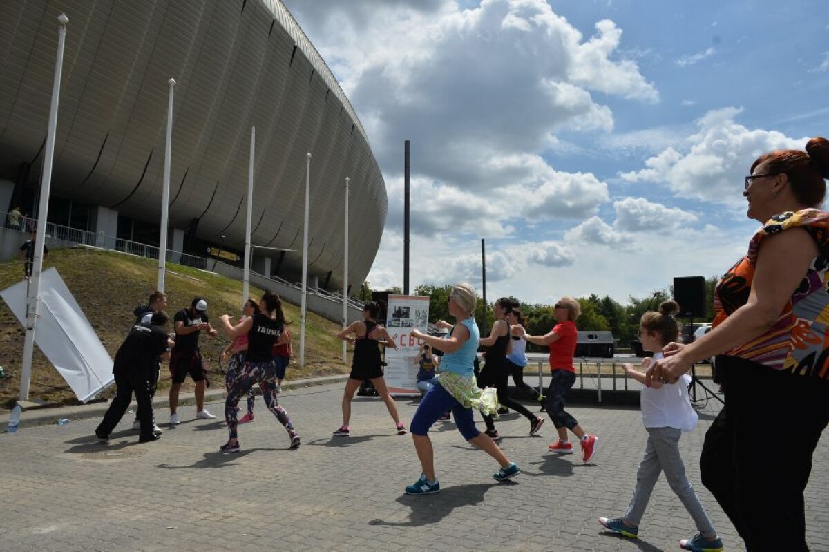 Eveniment caritabil pe Cluj Arena: fanii Șepcilor Roșii speră să strângă 40.000 pentru o fetiță de 10 ani diagnosticată cu cancer osos! Cum poți contribui