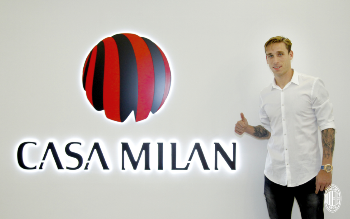 VIDEO Gafă incredibilă comisă de noul jucător adus de AC Milan!