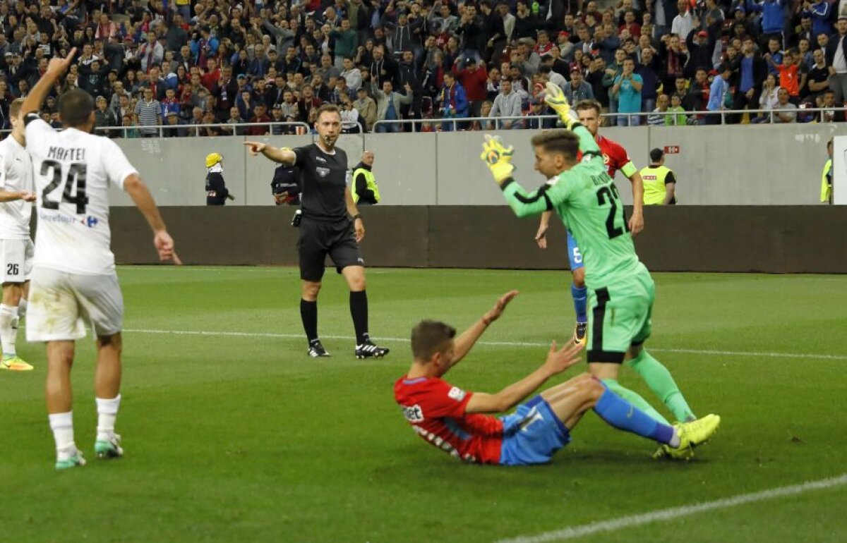 GALERIE FOTO » GSP are momentul penalty-ului pe FCSB » Cum arată faza în care Balauru l-a faultat pe Tănase