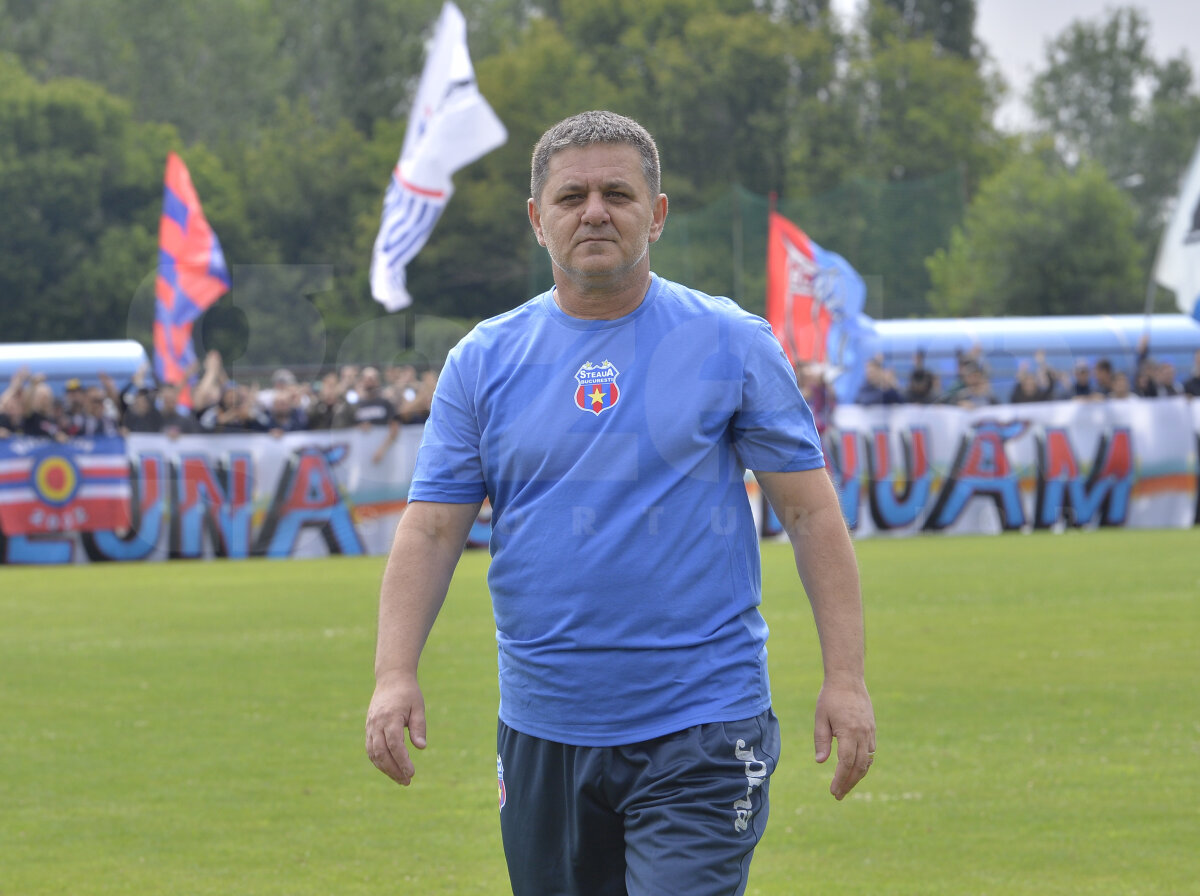 VIDEO + FOTO Primul antrenament pentru Steaua! Sute de fani au venit în Ghencea pentru a susține echipa