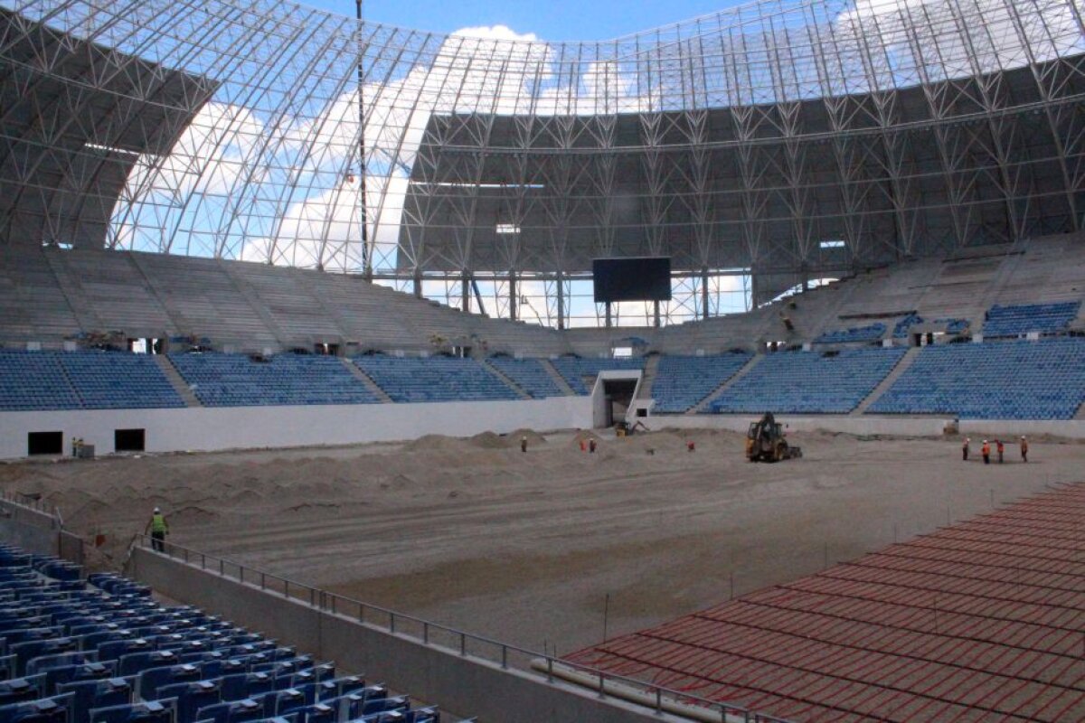 GALERIE FOTO Imagini impresionante cu stadionul din Craiova » Când va fi pus gazonul și când va fi gata arena