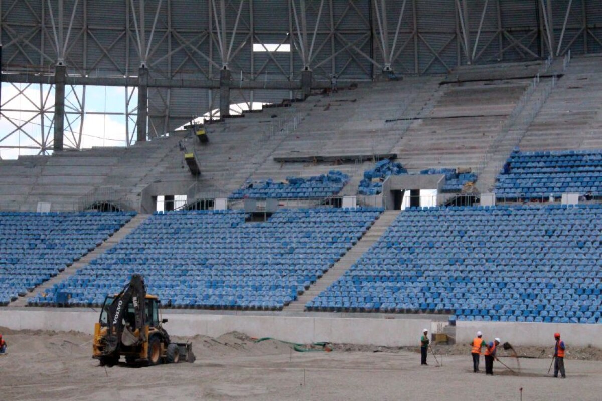 GALERIE FOTO Imagini impresionante cu stadionul din Craiova » Când va fi pus gazonul și când va fi gata arena