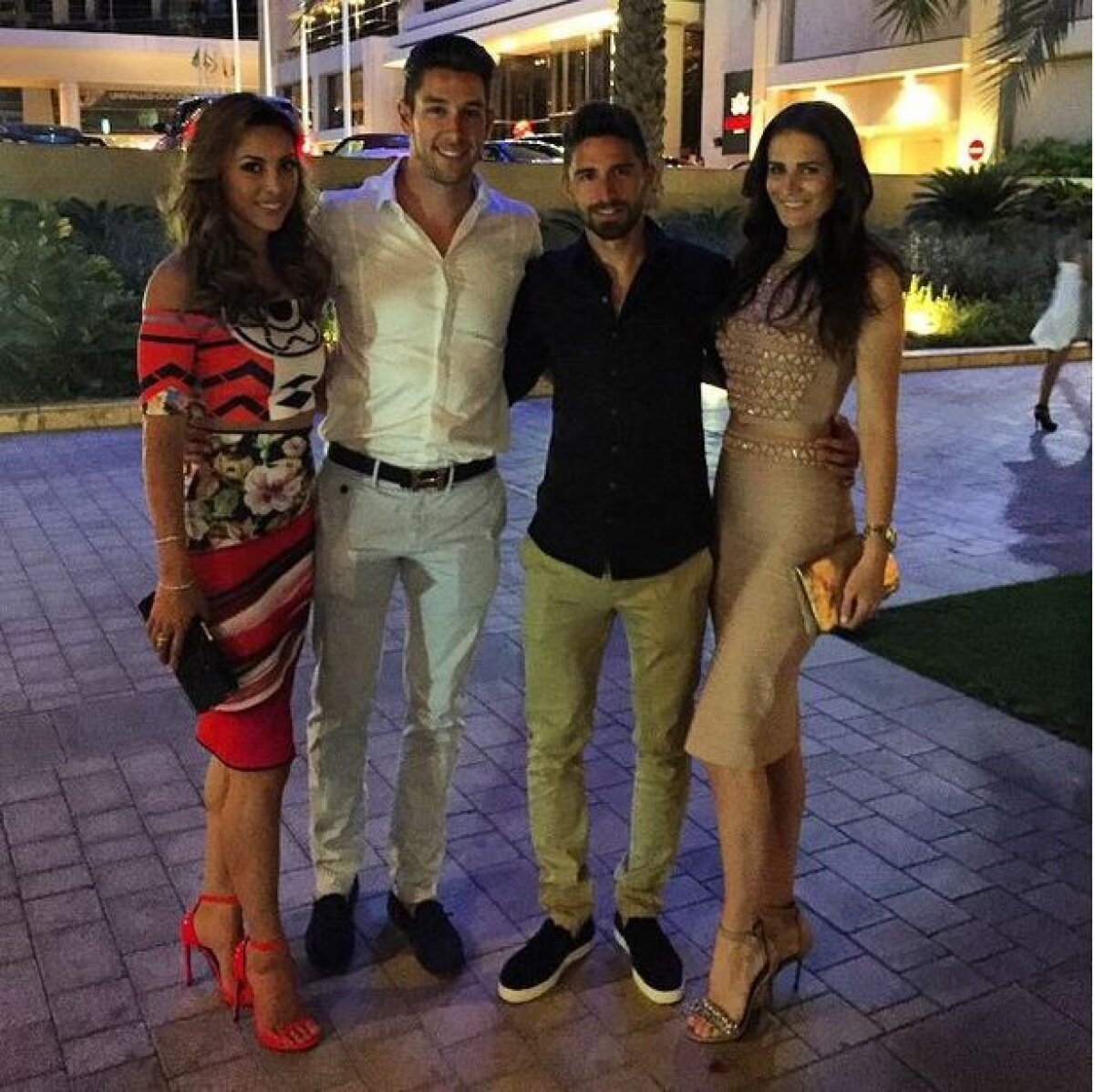 FOTO Milan e în top și la neveste » O achiziție a rossonerilor vine la pachet cu un supermodel!