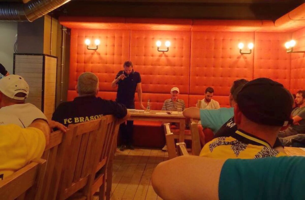 O glorie a lui FC Brașov aniversată de suporteri: "Doar așa putem redeveni clubul care se lupta cu Espanyol"