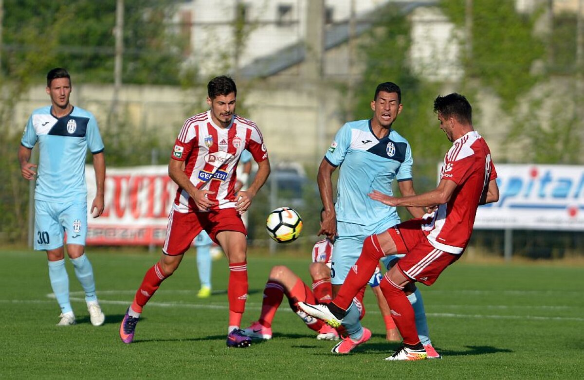 VIDEO + FOTO Sepsi învinge Juventus București și bifează prima victorie în Liga 1! Reușită senzațională a lui Stoenac
