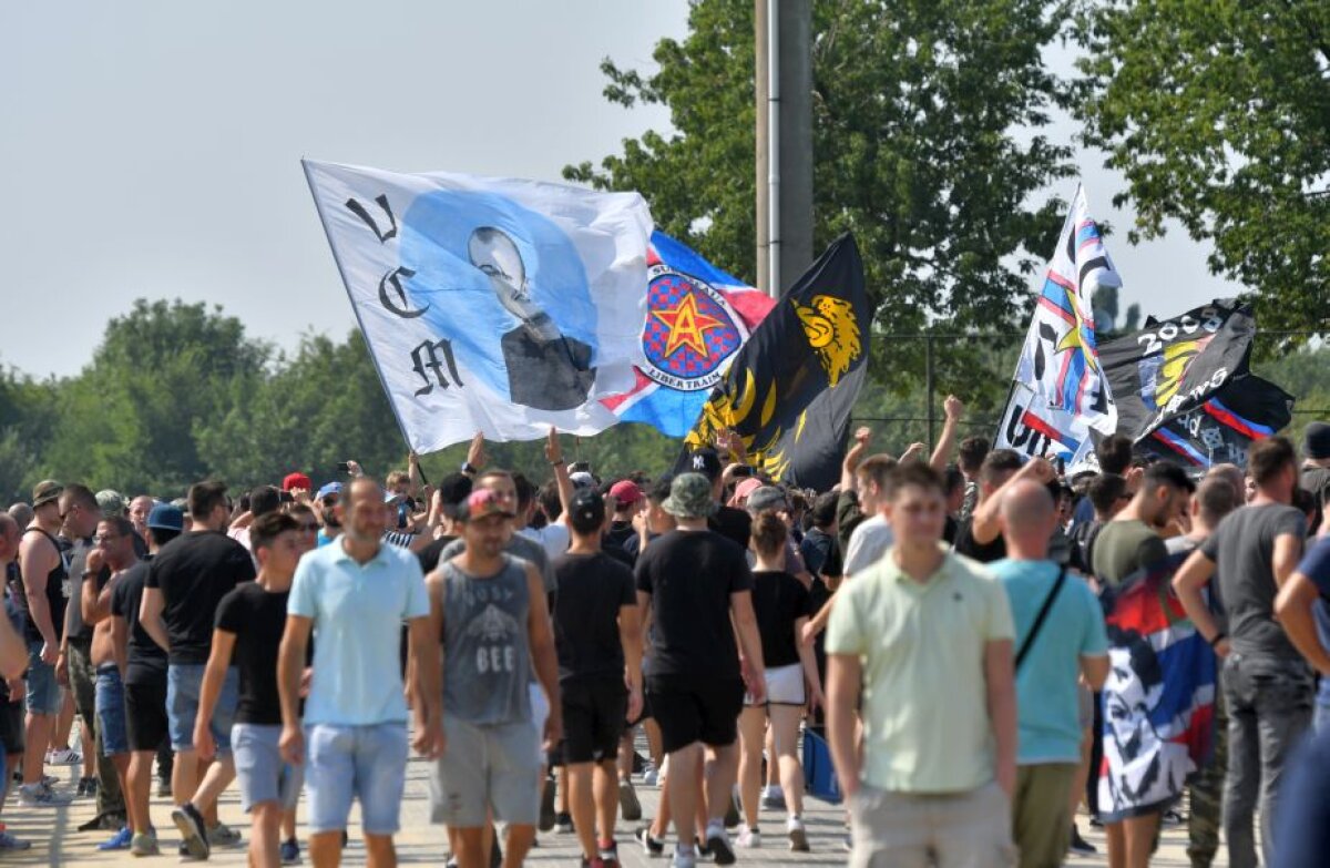 VIDEO + FOTO » CSA Steaua a câștigat categoric primul meci amical de la revenire » Fanii au fost la înălțime: "Nu am renunțat nici n-am plecat vreodată / Am fost și vom rămâne alături de Armată"