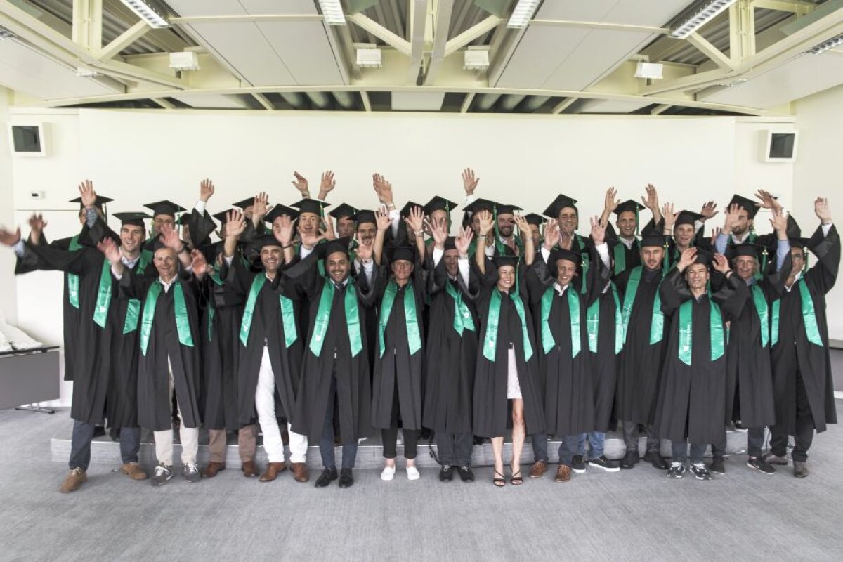 FOTO Ciprian Marica într-o ipostază inedită » Internaționalul român a absolvit cursurile de management sportiv