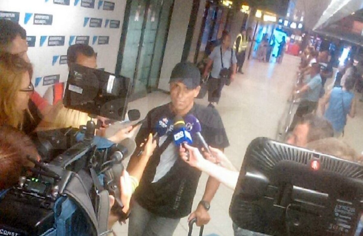 FOTO + VIDEO "Extraterestrul" a ajuns printre pământeni » Primele declarații ale lui Rivaldo la sosirea în România