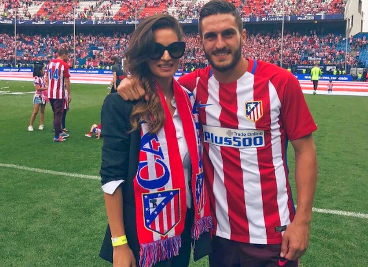 GALERIE FOTO Profesoara lui Koke e superbă! Fotbalistul lui Atletico învață de drag engleza cu o asemenea ispită lângă el
