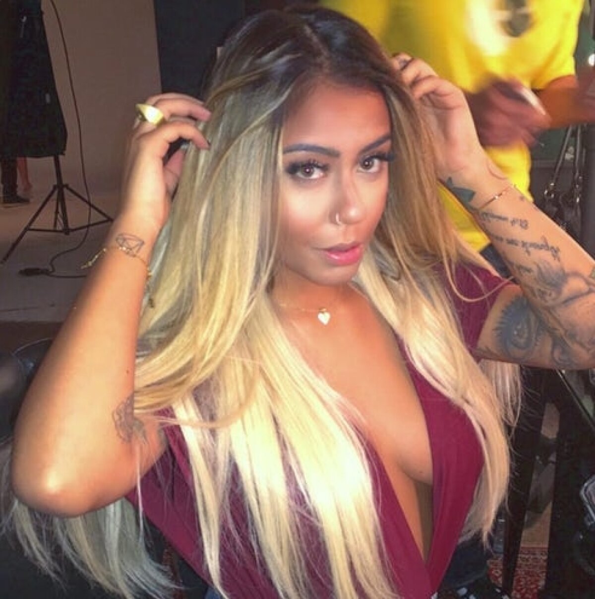 FOTO Genă de familie » Neymar are o soră care adoră să pozeze sexy