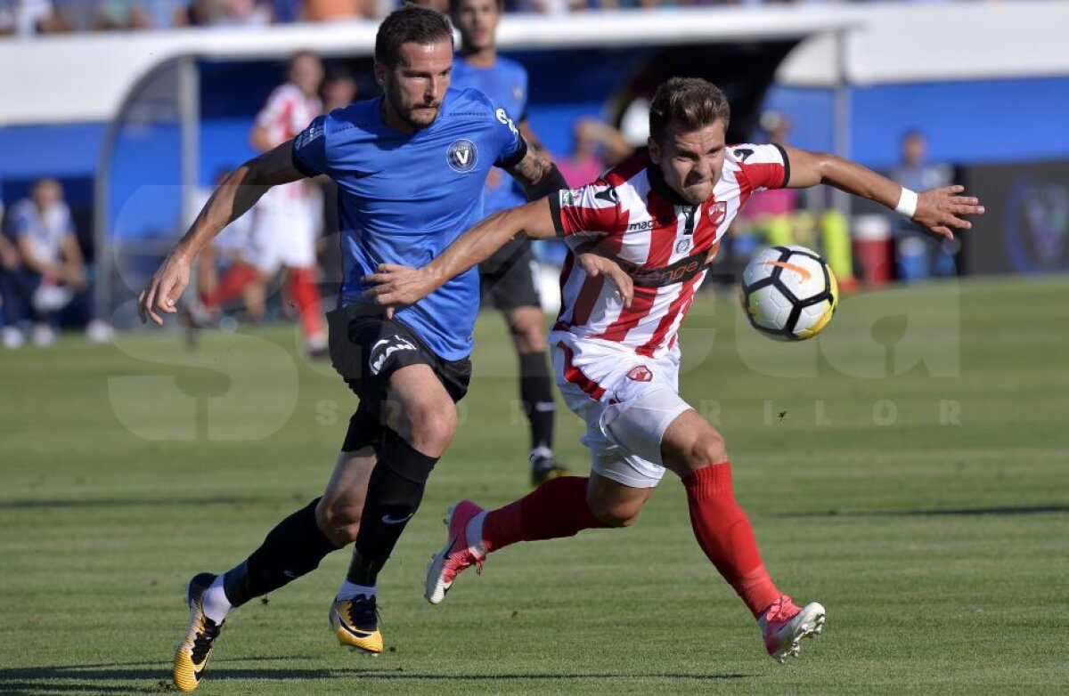 VIDEO + FOTO Viitorul - Dinamo 0-1 // De la psiholog la șampanie » Tânărul Costache aduce "victoria" câinilor pe final!