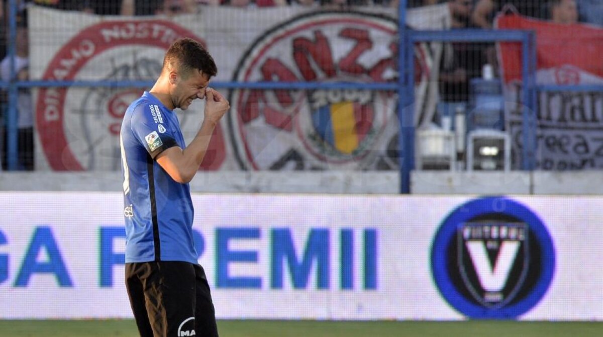 VIDEO + FOTO Viitorul - Dinamo 0-1 // De la psiholog la șampanie » Tânărul Costache aduce "victoria" câinilor pe final!