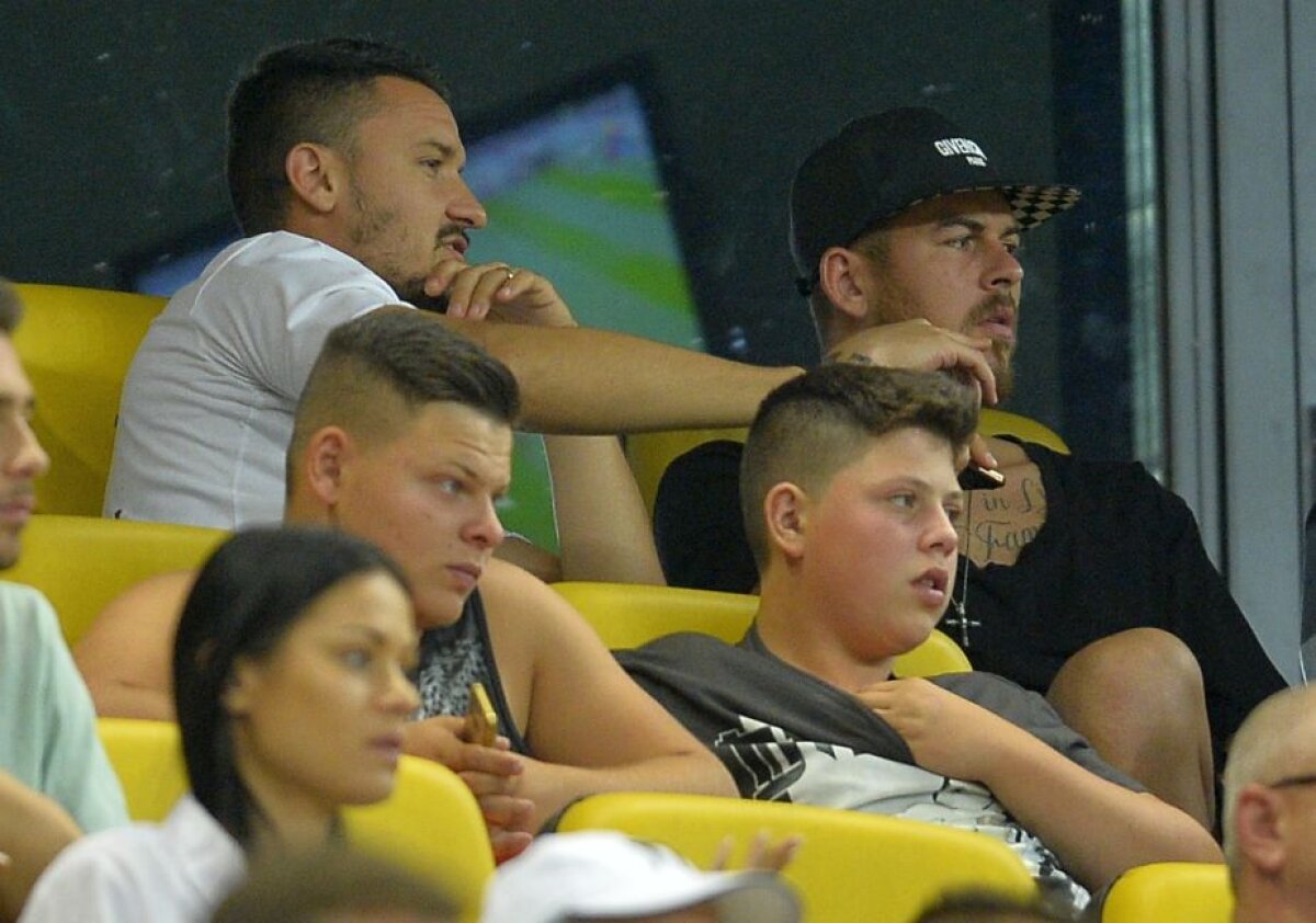 VIDEO+FOTO » O repriză, un punct! FCSB - CSU Craiova 1-1, echipa lui Dică suferă fără Budescu și Alibec » Primul pas greșit făcut de roș-albaștri