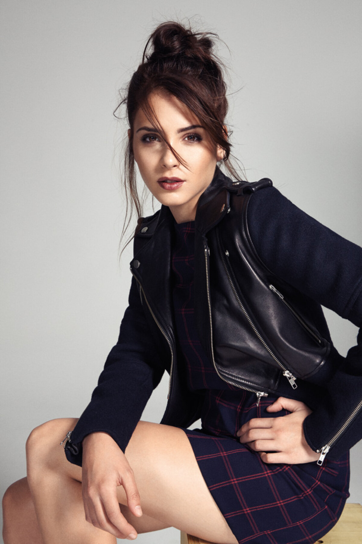 FOTO Se mută la Londra? Dublă lovitură pentru Chicharito: transfer în Premier și o iubită superfocoasă