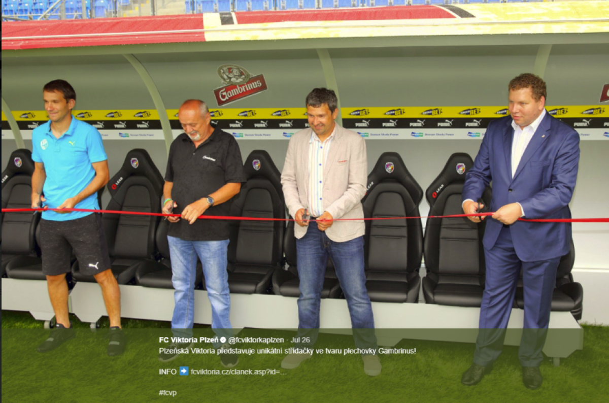 FOTO Corespondență GSP din Plzen » Stau în doze de bere :) Viktoria Plzen știe să-și promoveze sponsorul » Comparație între Arena Națională și stadionul cehilor