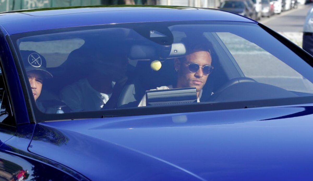 GALERIE FOTO E clar! Neymar pleacă! Ce s-a întâmplat la antrenamentul de azi al Barcelonei și când va fi prezentat oficial la PSG