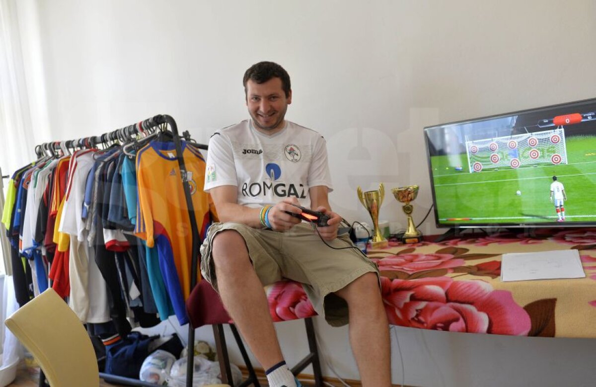 GALERIE FOTO Corespondență din Plzen » Între baze de date și fotbal. FCSB va avea un suporter deosebit la meciul cu Plzen: "Ne calificăm sigur! Cehii nu-s așa buni pe cât vor să pară"