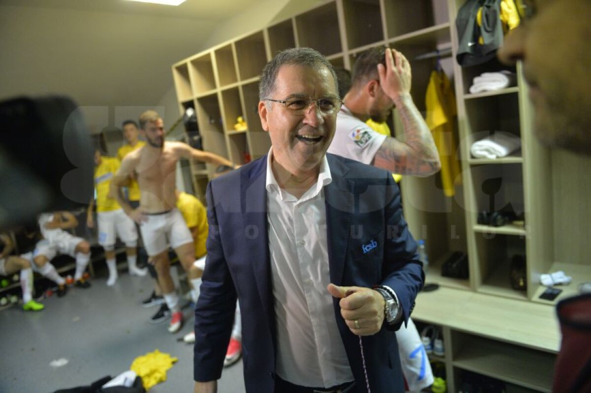 Plzen - FCSB 1-4 // FOTO direct din vestiarul celor de la FCSB » Imaginile bucuriei după o seară magică