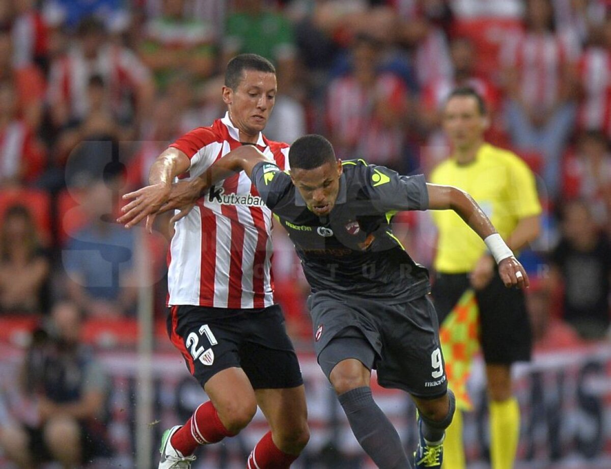 FOTO + VIDEO Athletic Bilbao - Dinamo // Vulcanul roșu » Dinamoviștii joacă la Bilbao într-o atmosferă electrizantă. Nici PCH nu s-a lăsat mai prejos