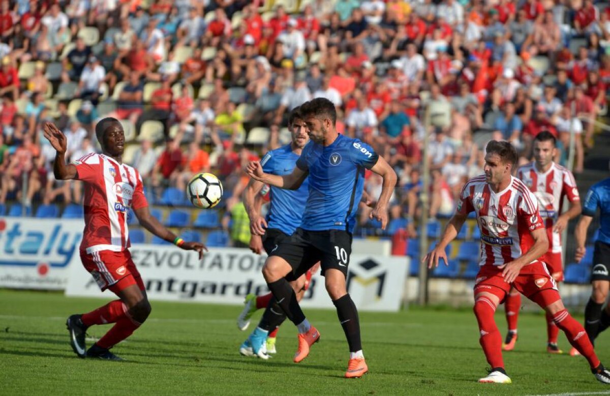 FOTO + VIDEO Sepsi - Viitorul 1-0 » Campioana în vrie: trupa lui Hagi, bătută și de nou-promovată! Florinel Coman a comis-o din nou