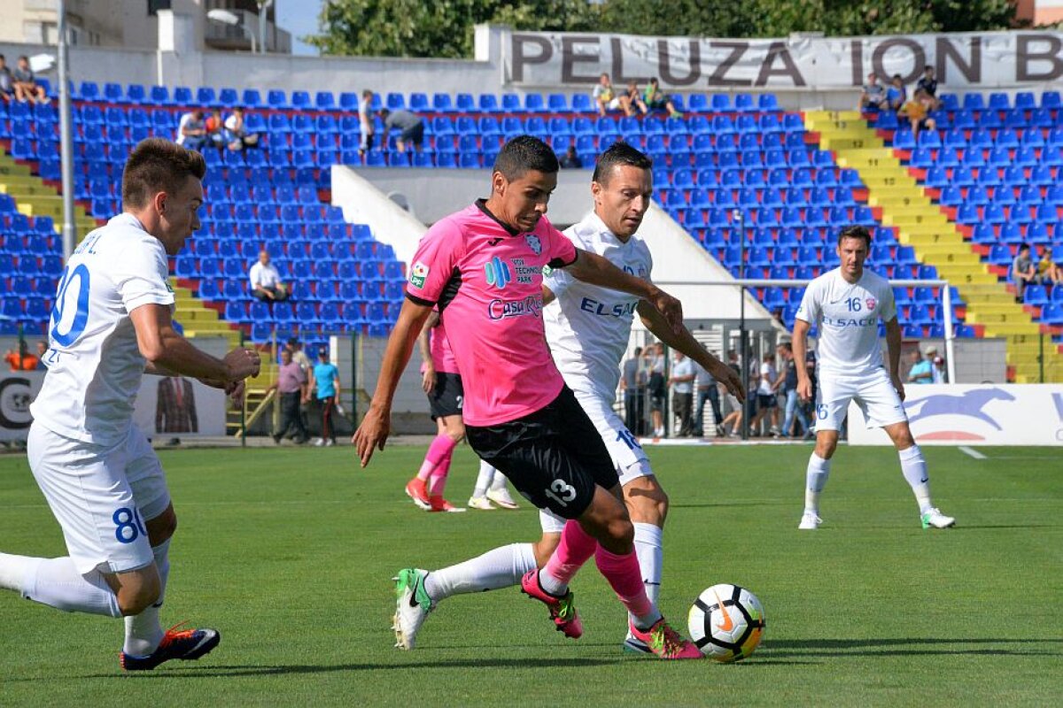 FOTO+VIDEO » FC Botoșani își continuă parcursul senzațional din startul sezonului! Victorie cu ACS Poli 