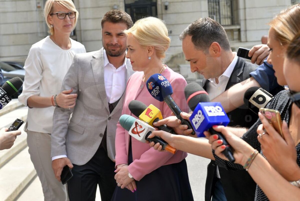 FOTO / UPDATE S-a încheiat întâlnirea de la MAI pentru stadionul lui Dinamo » Verdictul celor 4 care au participat, Mutu, Iagăr, Negoiță și ministrul Carmen Dan. Badea le-a tras clapa! 