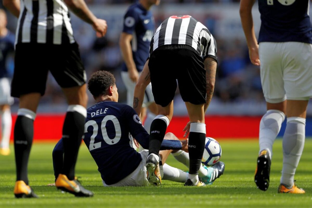 VIDEO+FOTO Gest de bădăran în prima etapă din Premier League » Arbitrul i-a dat direct cartonașul roșu