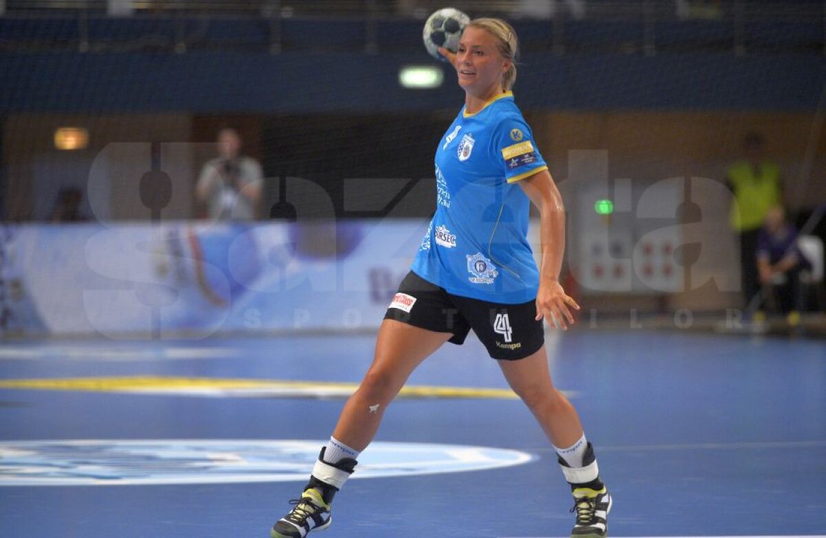 FOTO CSM București a remizat cu Rostov, 25-25, la prima apariție în echipă a Cristinei Neagu