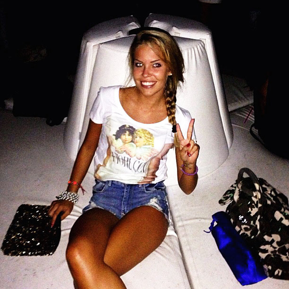 FOTO Bobo trece la blonde » Mixul perfect între fotbalist și fotomodel: noul cuplu al verii e SUPER HOT!